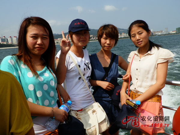 帶著激情想快樂(lè)出發(fā)